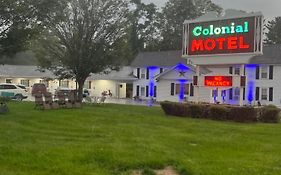 Colonial Motel